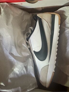 Nike Pacific Shoe, New in Box